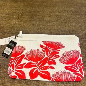 ALOHA Collection Mid Pouch in Crimson